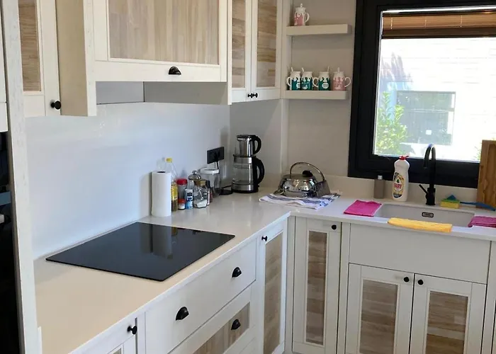 Vilă Duplex In Bitez Opposite Aktur, #15 *